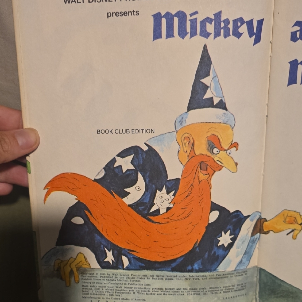 Disney Mickey and the Magic Cloak Book - Multicolor - Picture 2 of 4